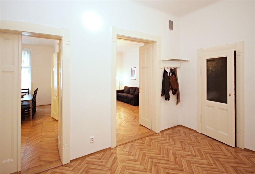 Leo Old Town Appartamento Praga